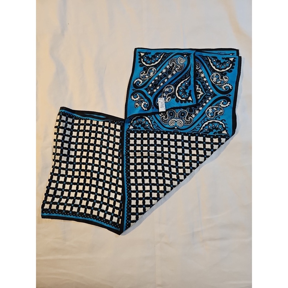 Vana Japsn Silk Scarf Blue Black White Paisley 10" X 50"